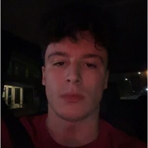 Meet your Posher, Liam